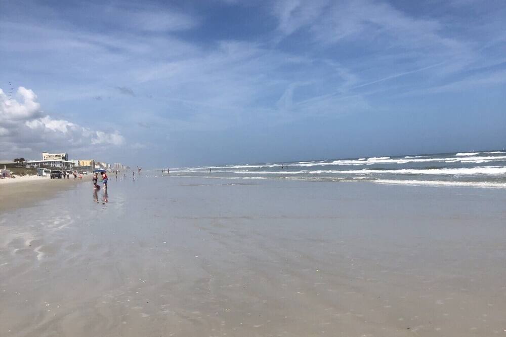 Photo of Bathroom in New Smyrna Beach