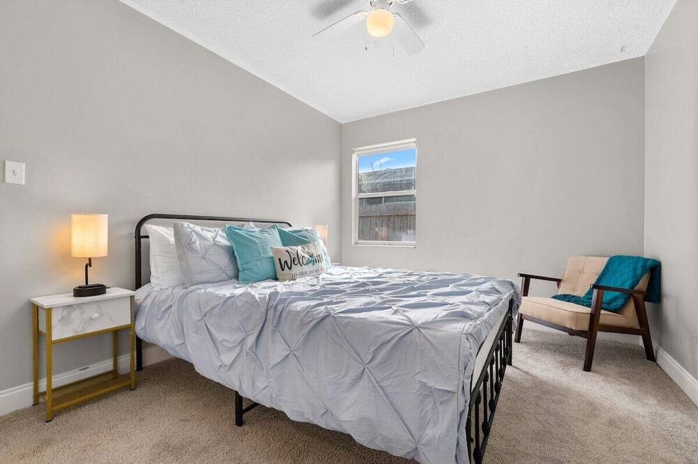 Photo of Bedroom in Saint Augustine Shores