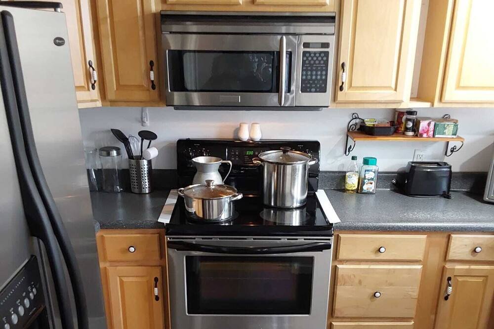 Photo of Kitchen in Swainsboro