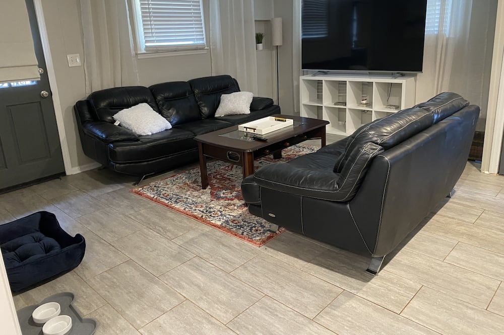 Photo of Livingroom in Gresham Park