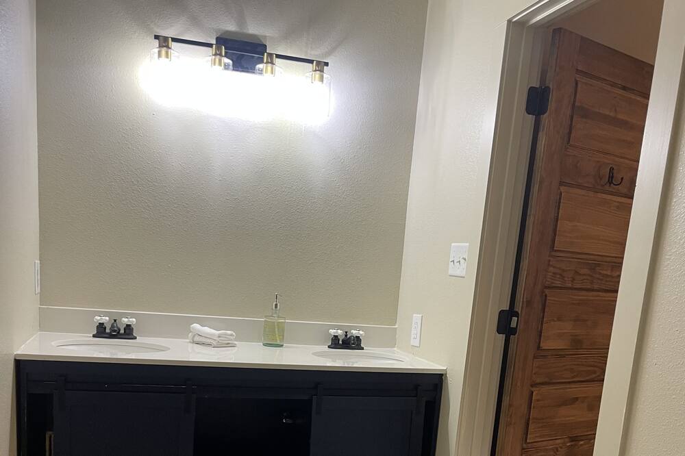 Photo of Bathroom in Vancleave