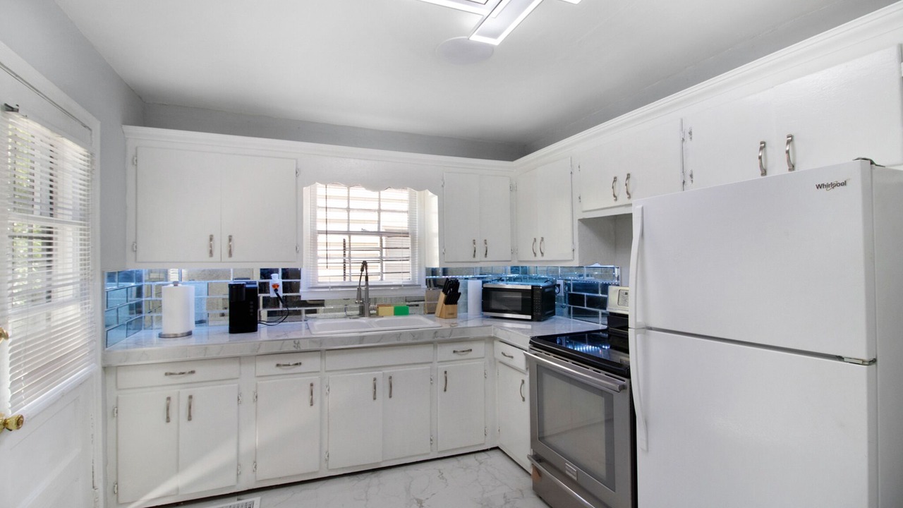 Photo of Kitchen in Candler-McAfee