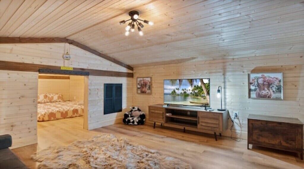 Photo of Livingroom in Umatilla