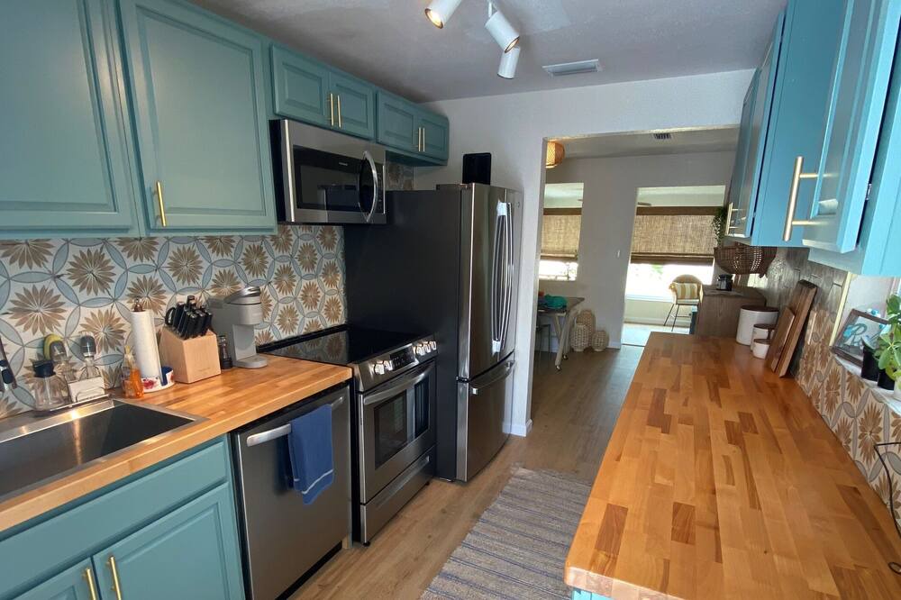 Photo of Kitchen in Holland By The Sea