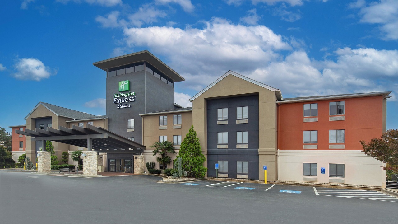 Photo of Outdoor in Locust Grove