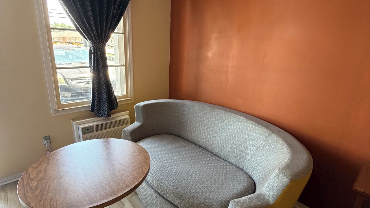 Photo of Bedroom in Perry