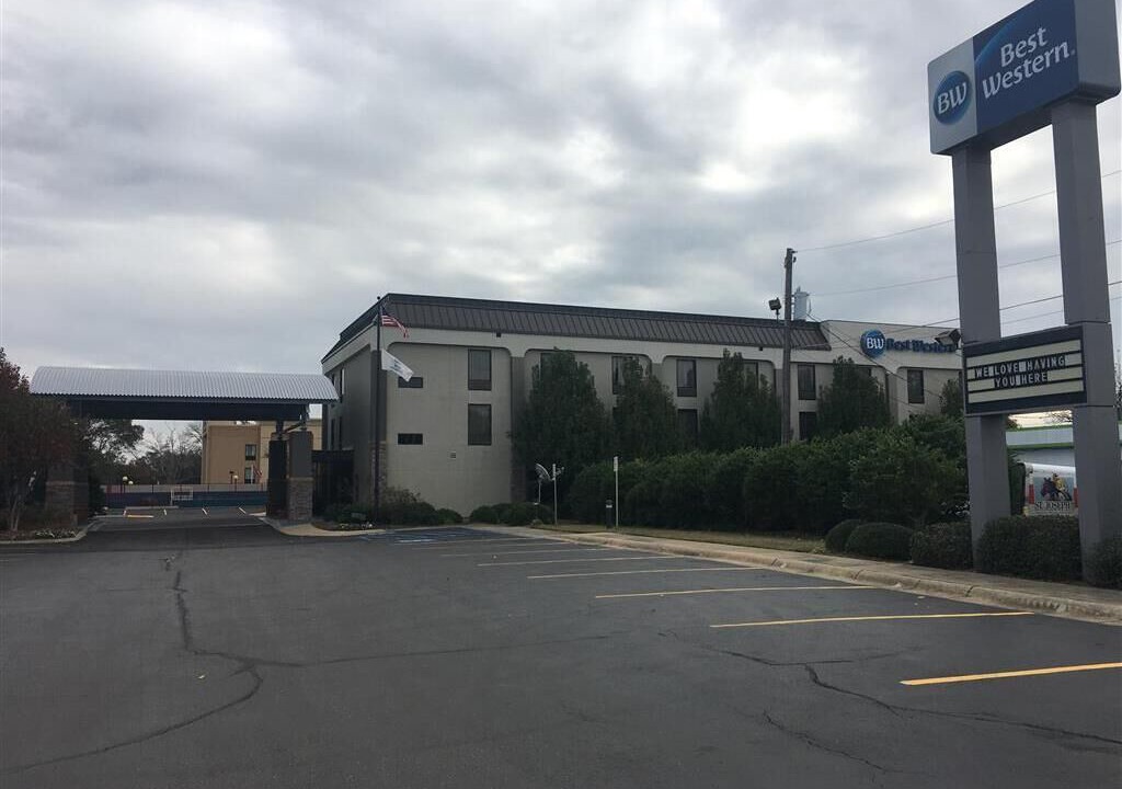 Photo of Outdoor in Laurel