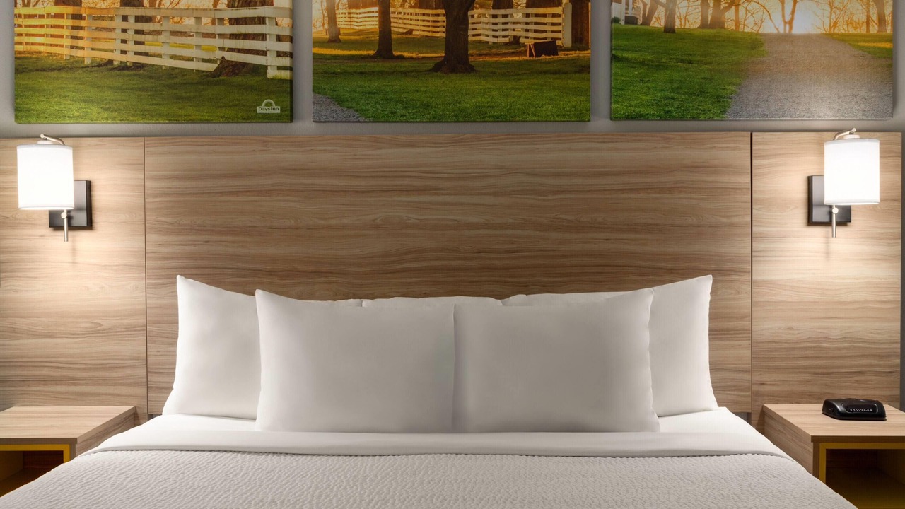 Photo of Bedroom in Prattville