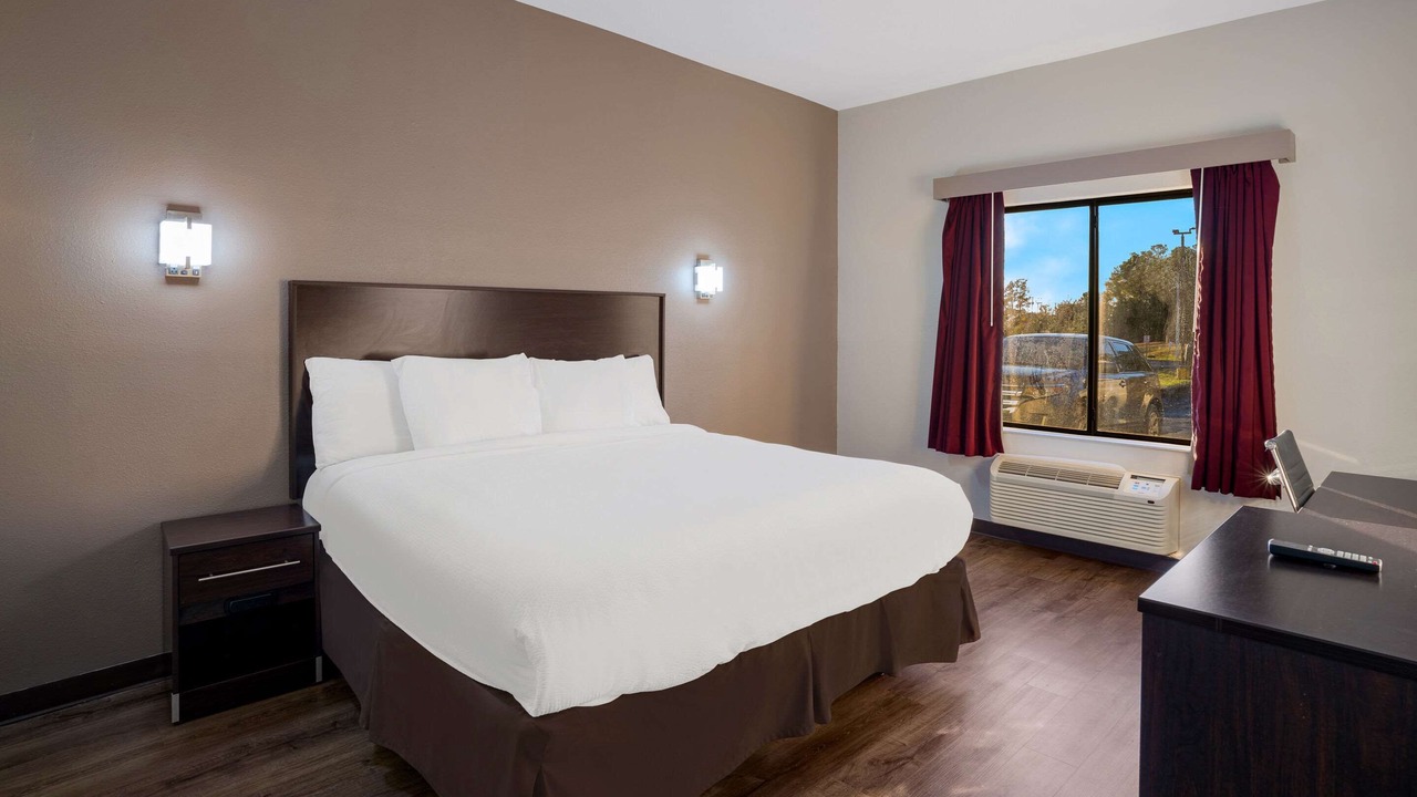 Photo of Bedroom in Brandon