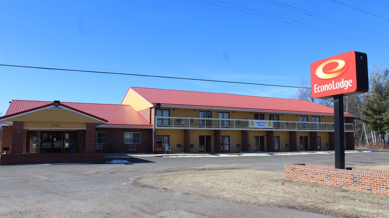 Photo of Outdoor in Cadillac