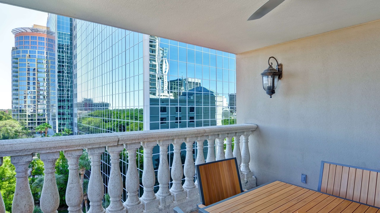 Photo of Bedroom in Downtown Orlando