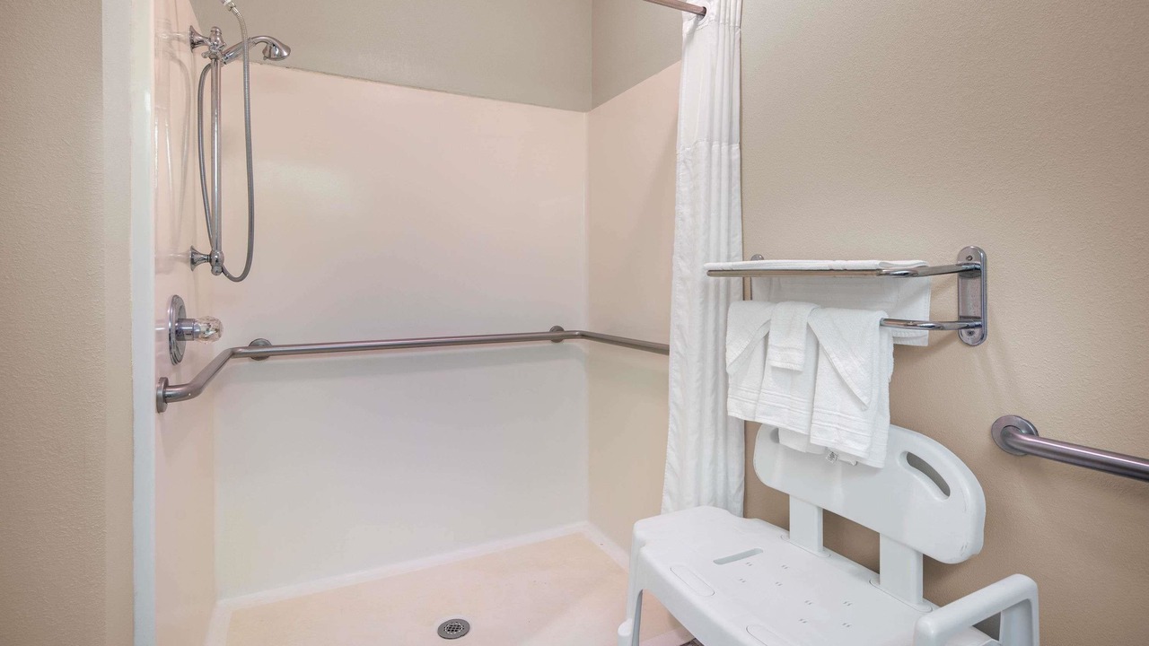 Photo of Bathroom in Laurel
