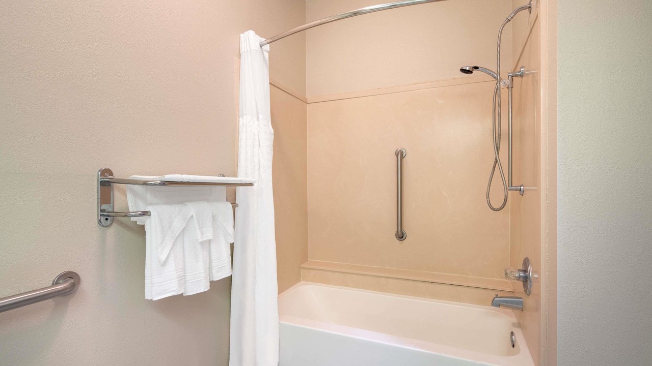 Photo of Bathroom in Laurel