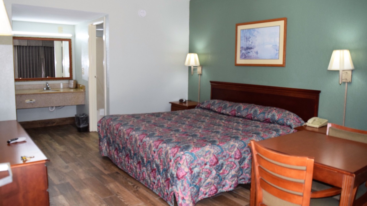 Photo of Bedroom in Waynesboro