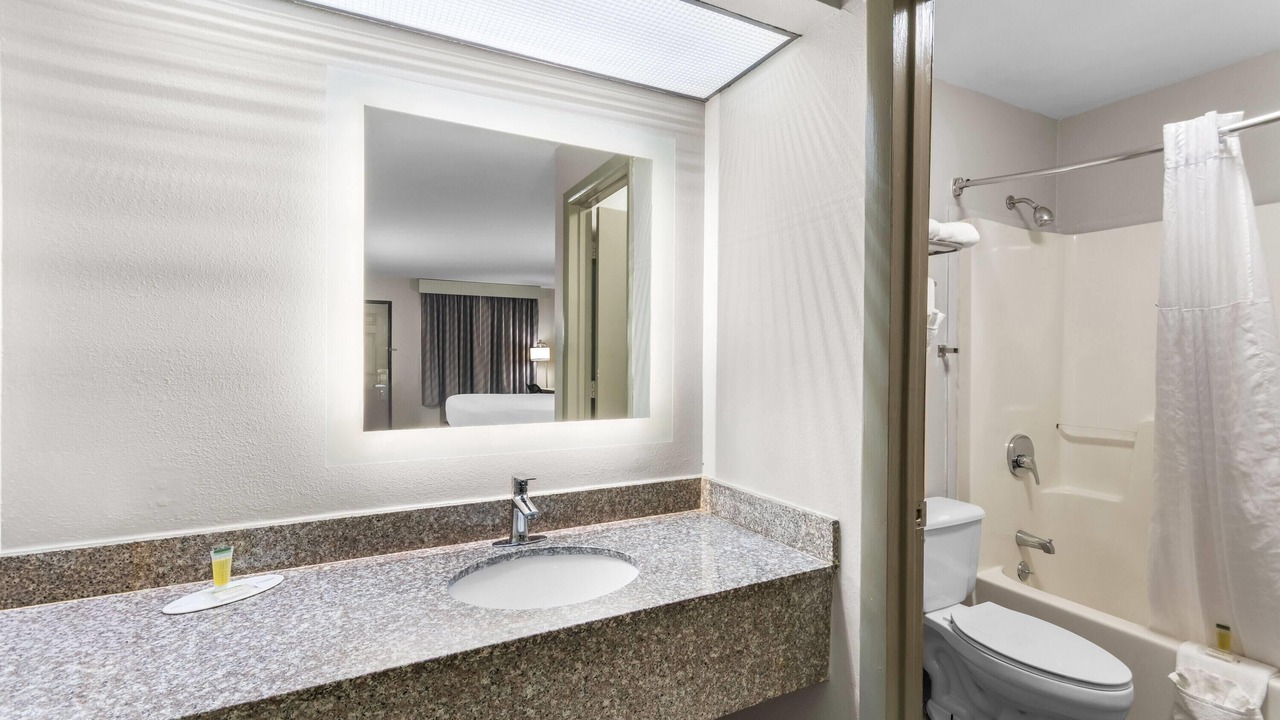 Photo of Bathroom in Enterprise