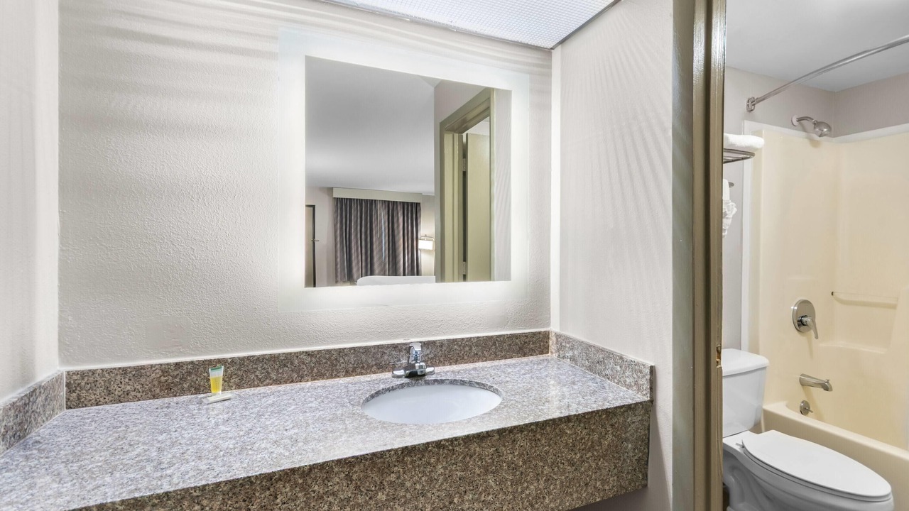 Photo of Bathroom in Enterprise