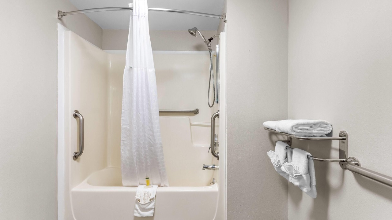 Photo of Bathroom in Enterprise