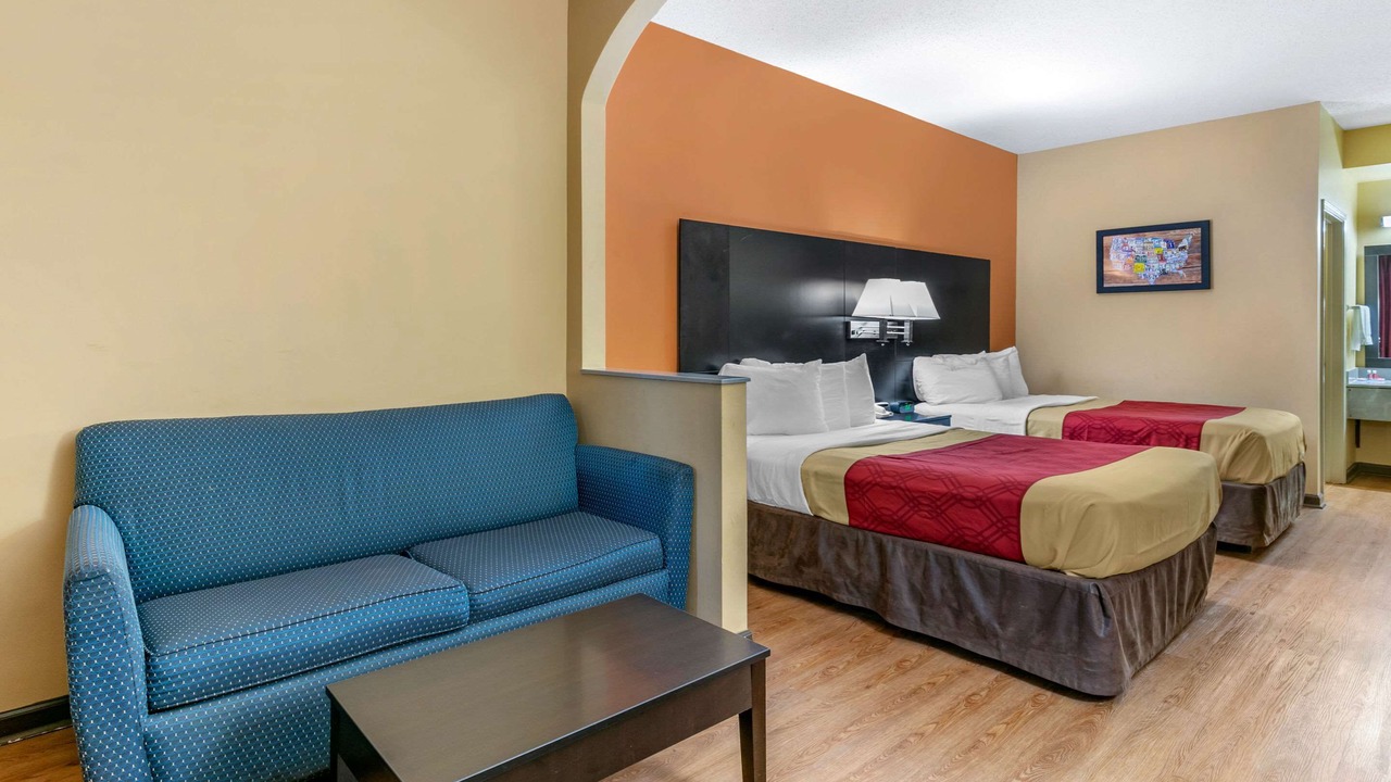 Photo of Bedroom in Northport