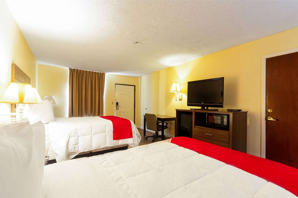 Photo of Bedroom in Atmore