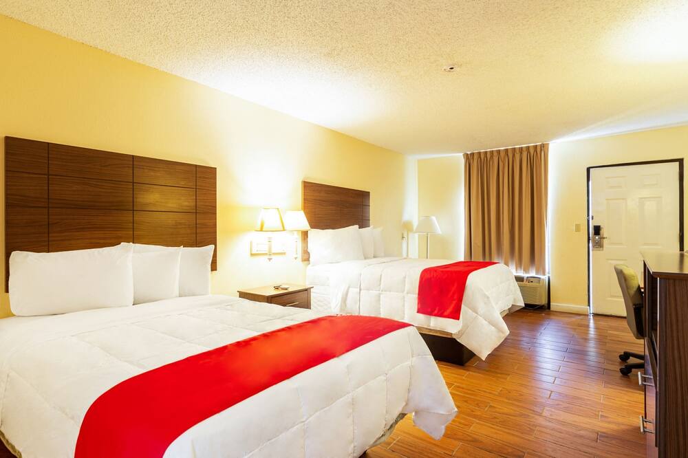Photo of Bedroom in Atmore
