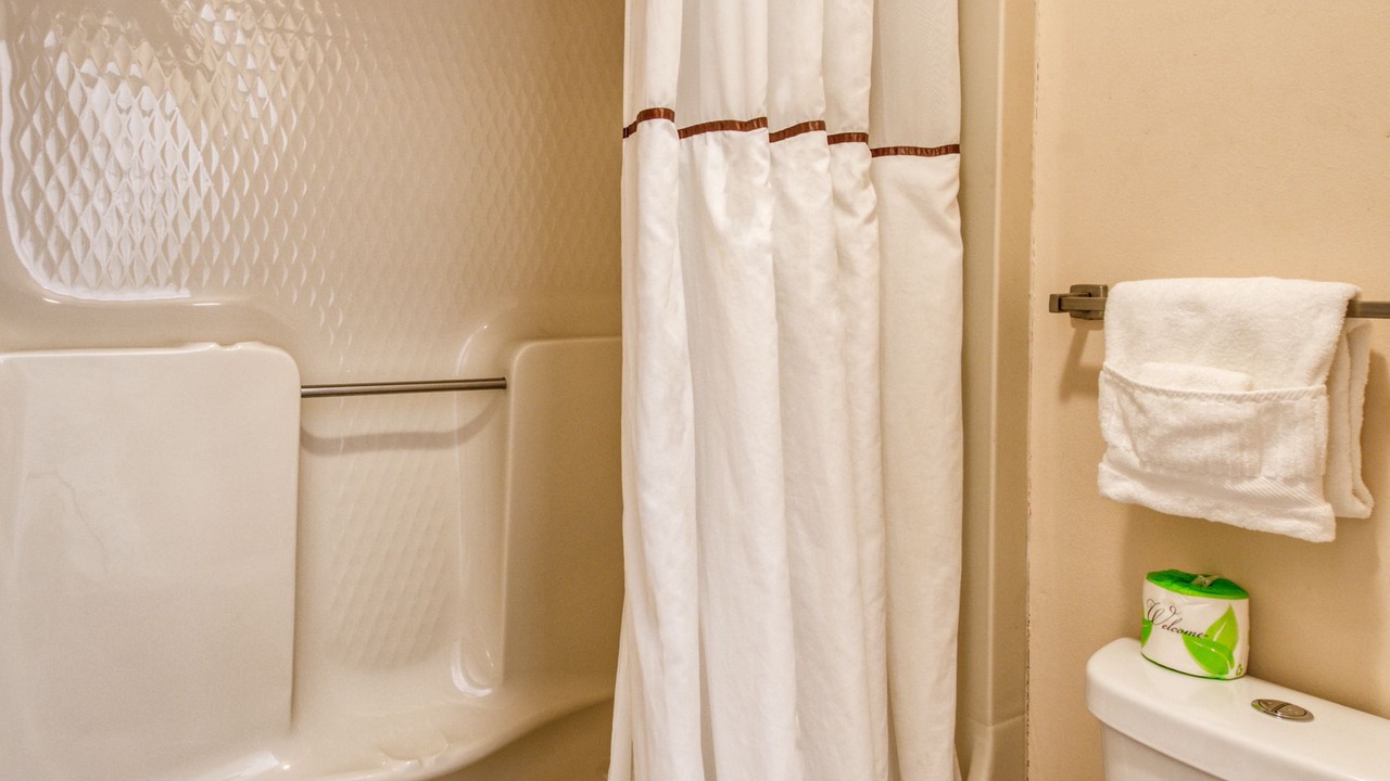Photo of Bathroom in Lake City