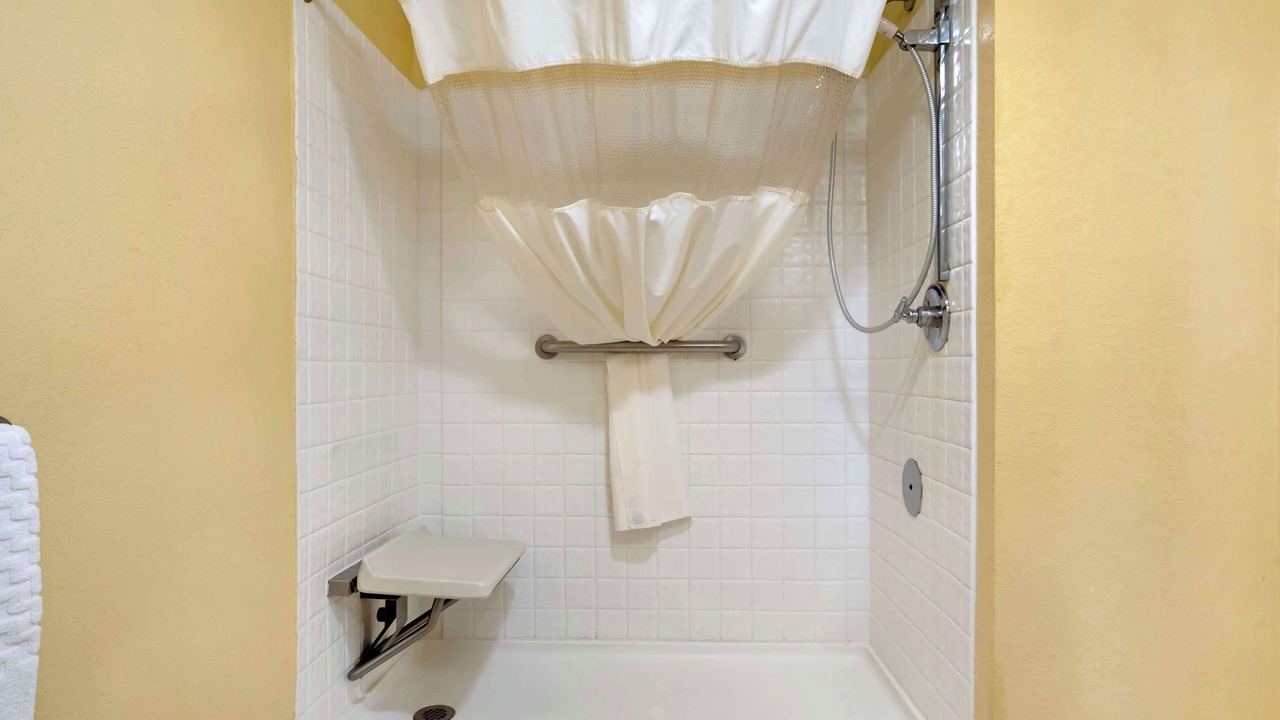 Photo of Bathroom in Pelham