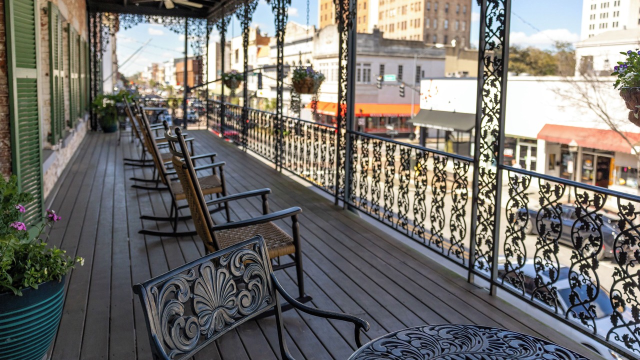 Photo of Patio Balcony in Historic District - North