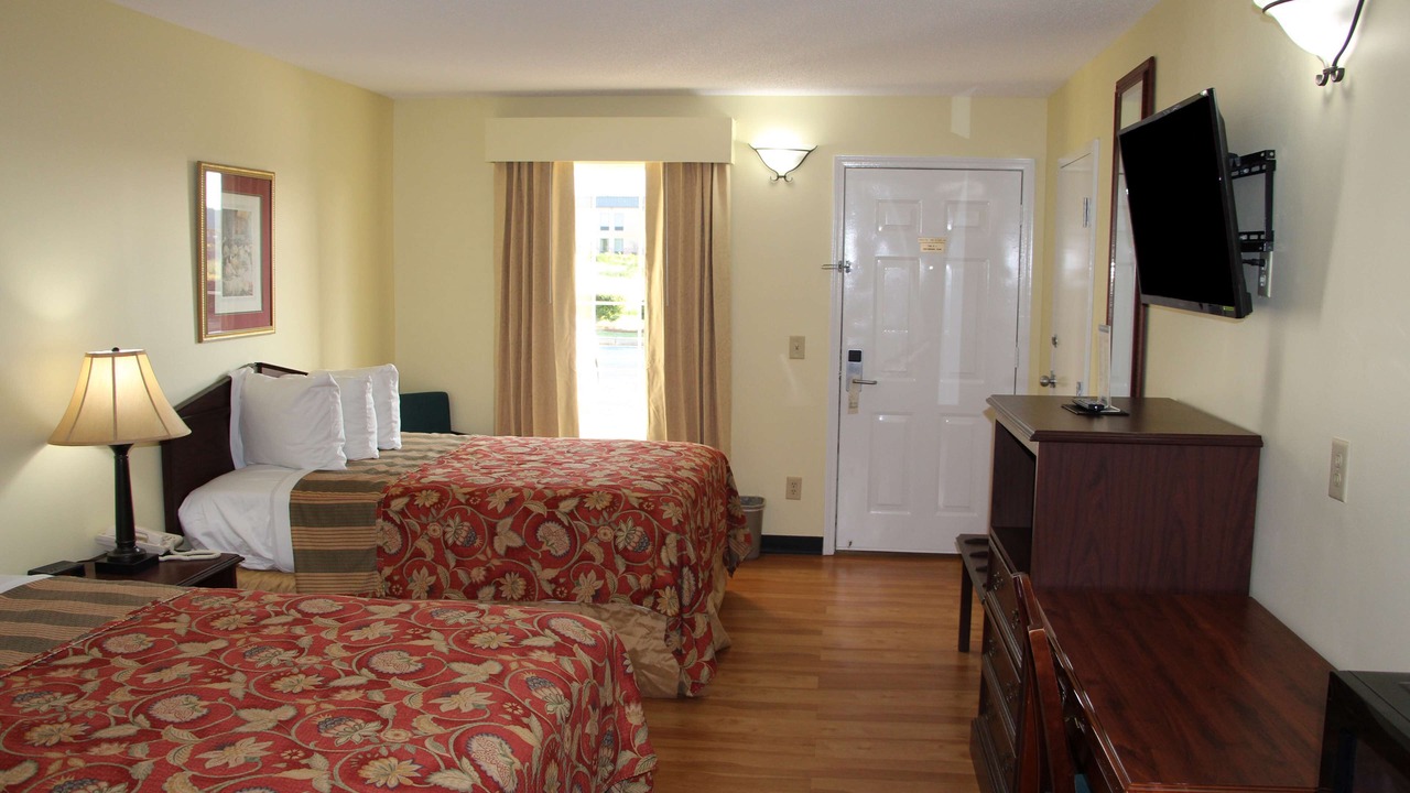 Photo of Bedroom in Perry