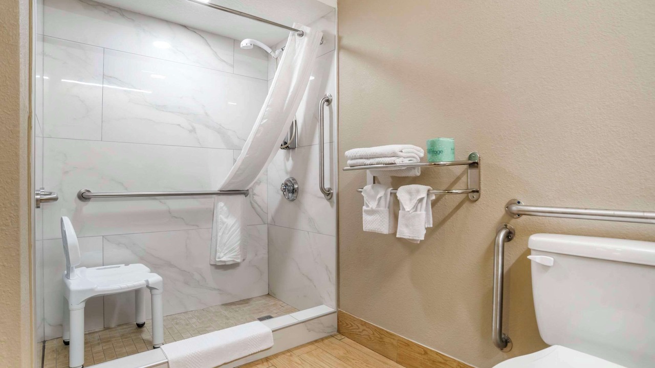 Photo of Bathroom in Tuscaloosa
