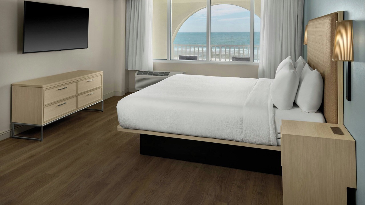 Photo of Bedroom in Jacksonville Beach
