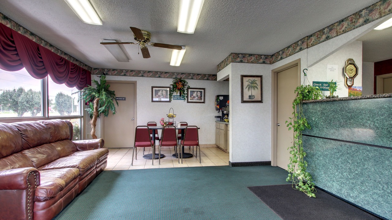 Photo of Livingroom in Montgomery