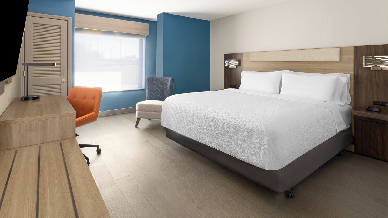 Photo of Bedroom in Downtown