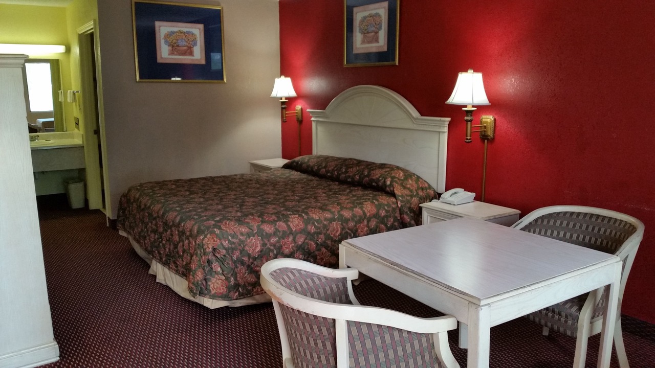 Photo of Bedroom in Albany