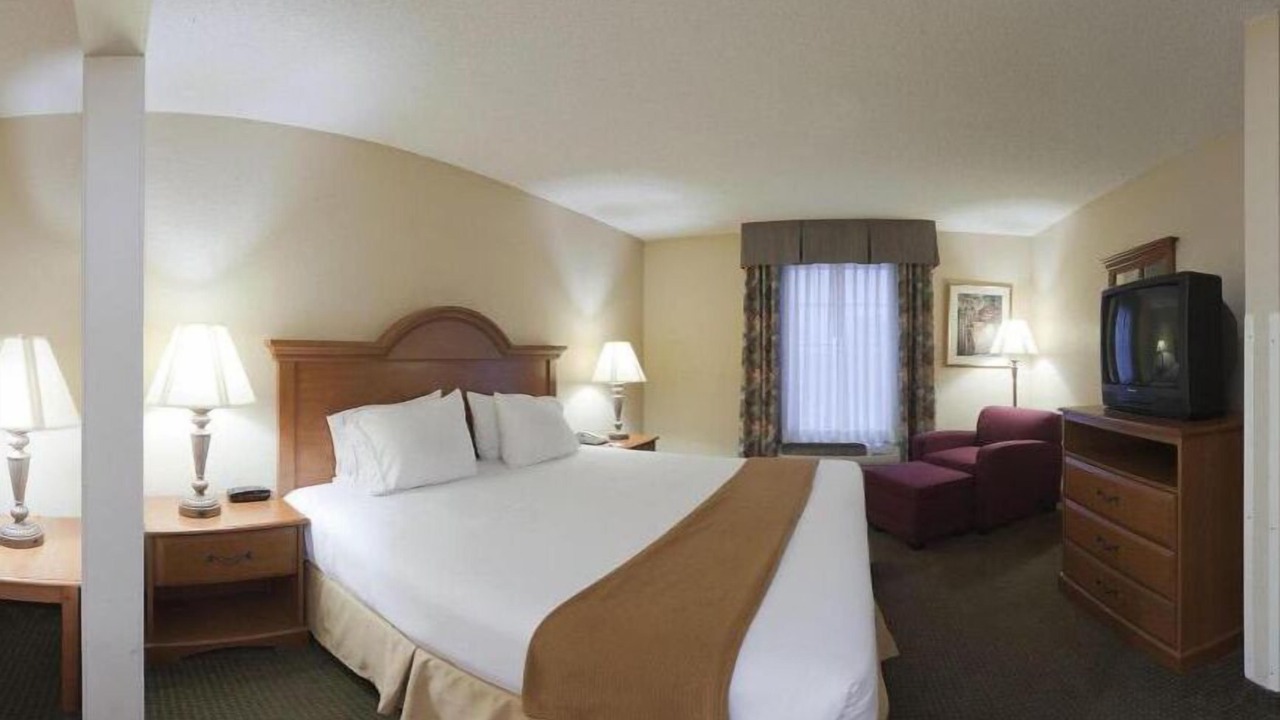 Photo of Bedroom in Fultondale