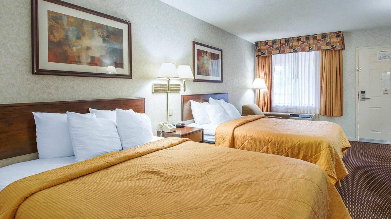 Photo of Bedroom in Troy