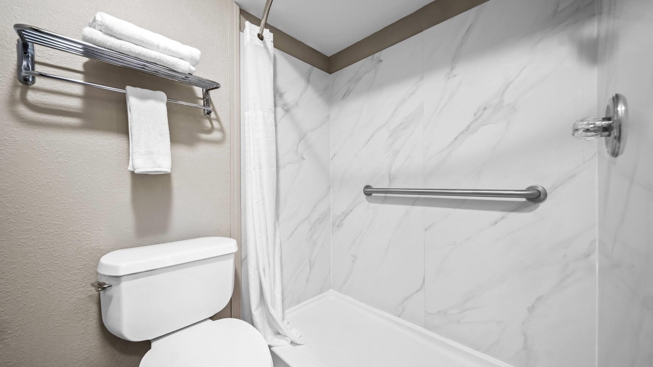 Photo of Bathroom in Troy