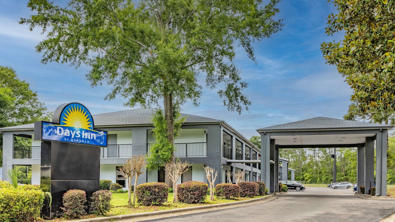 Photo of Outdoor in Northwest Pensacola