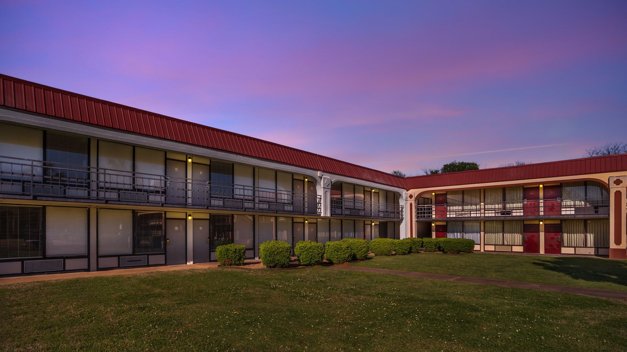 Photo of Outdoor in Montgomery