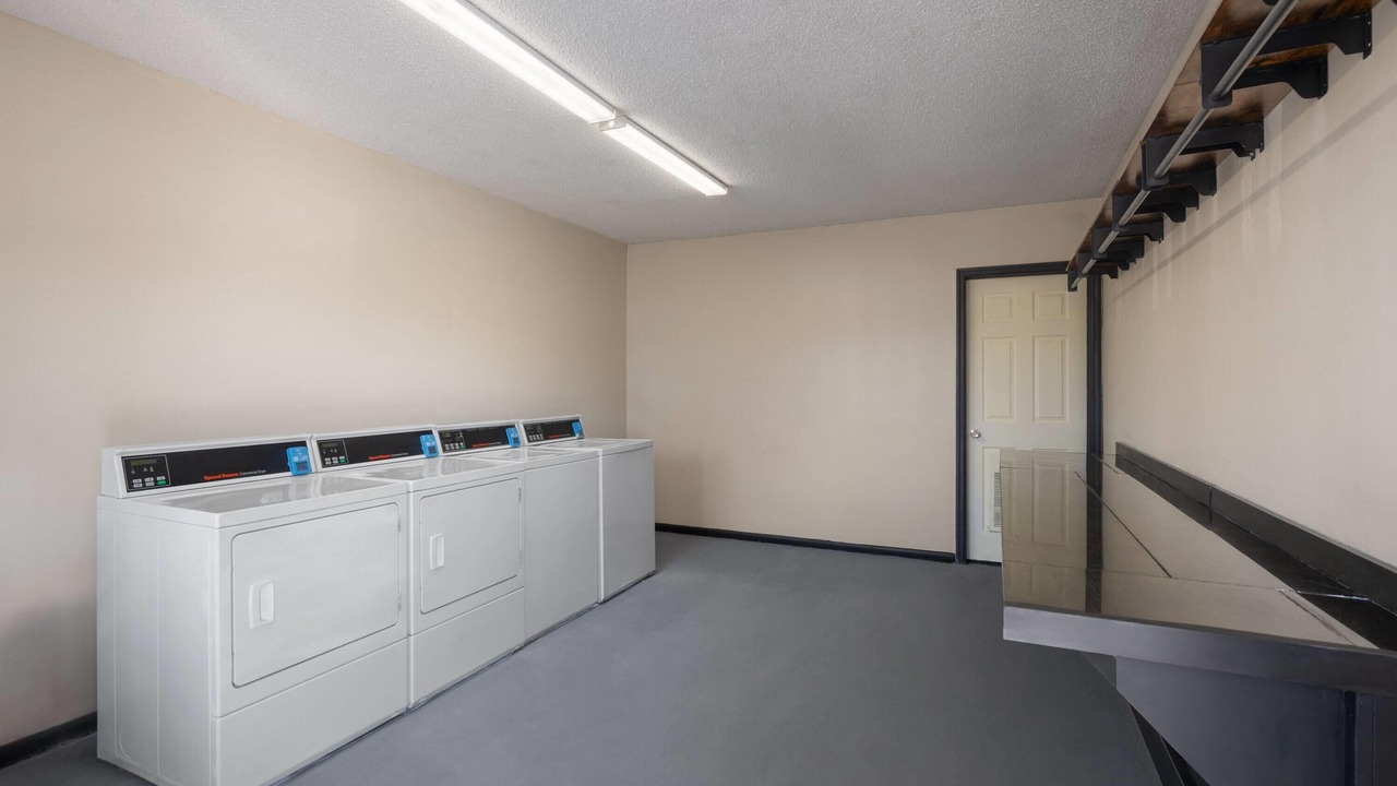 Photo of Bedroom in Lake City
