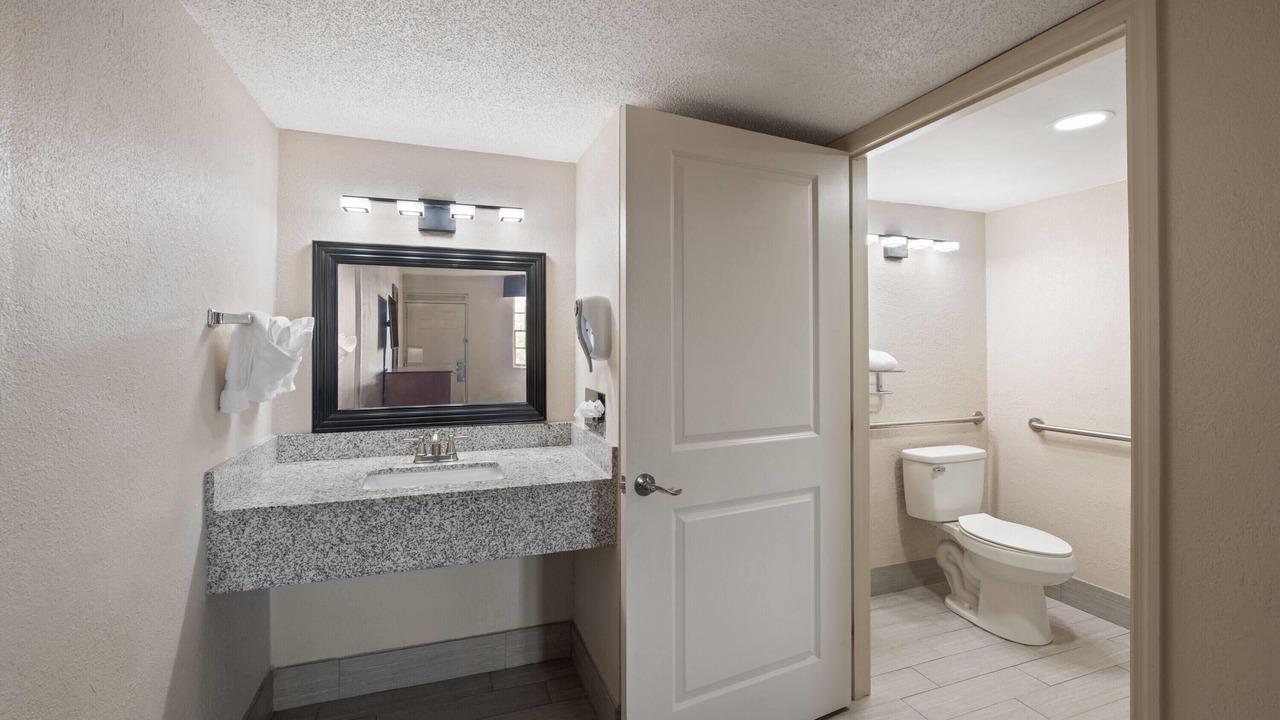 Photo of Bathroom in Lake City