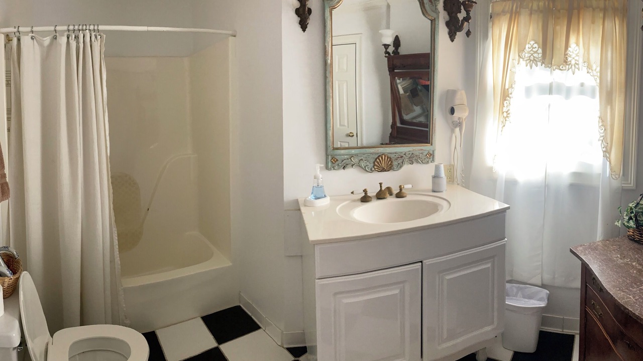 Photo of Bathroom in Fayette