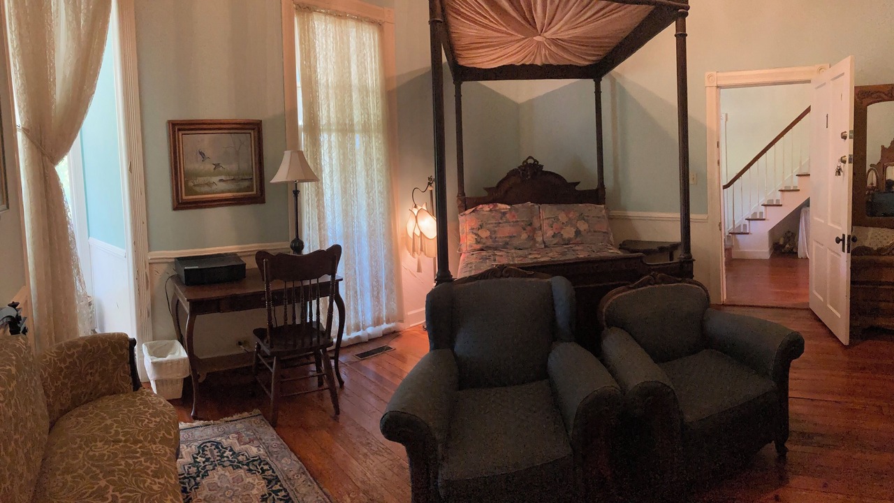Photo of Bedroom in Fayette