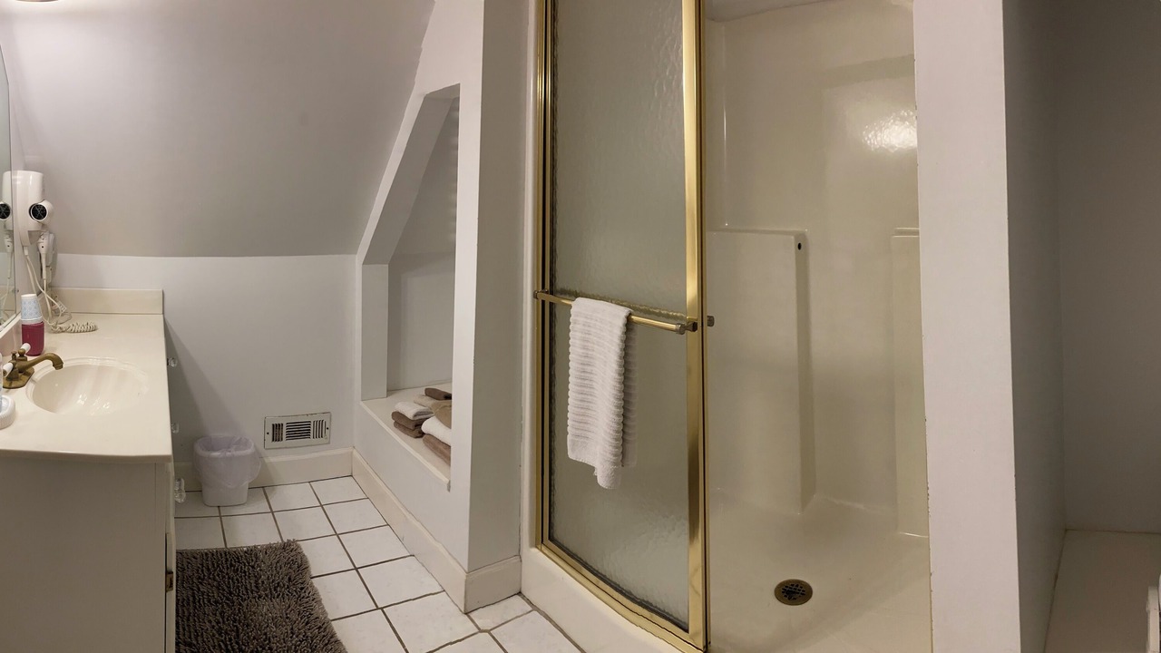 Photo of Bathroom in Fayette