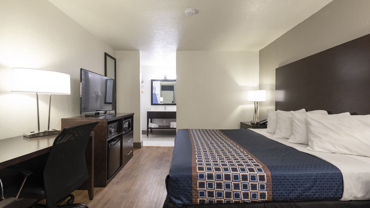Photo of Bedroom in Florida Center