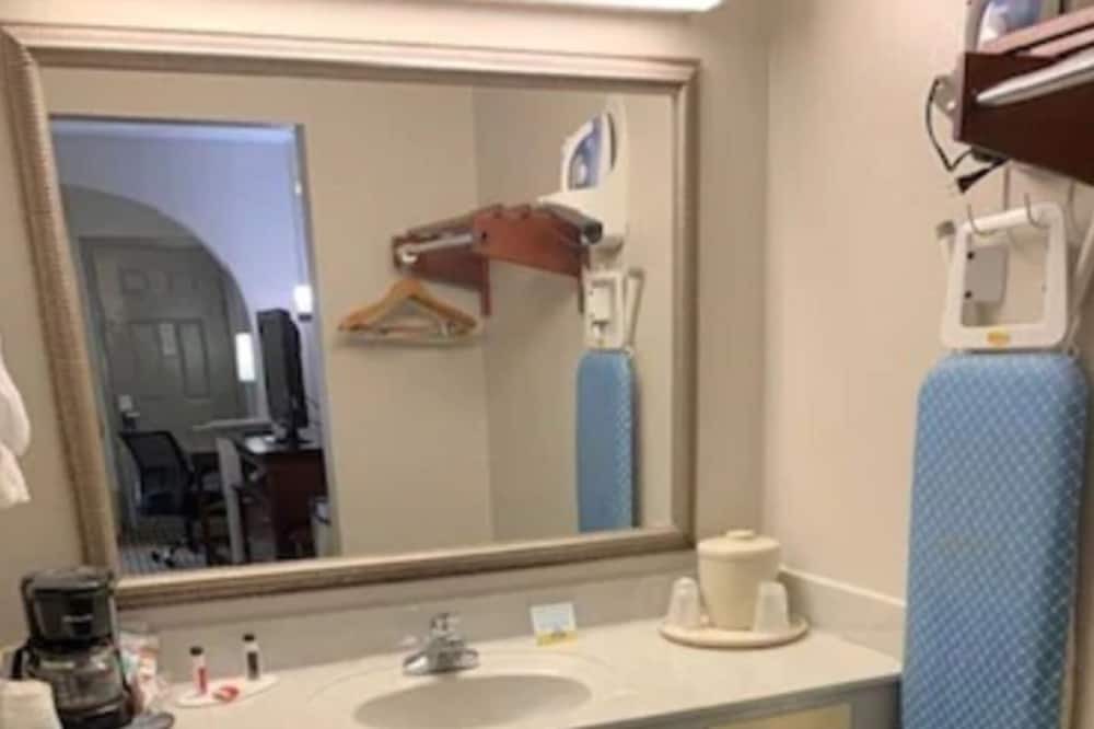 Photo of Bathroom in St. Martin