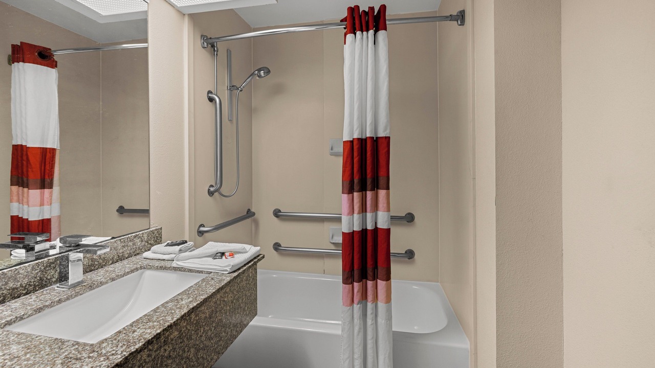 Photo of Bathroom in Albany