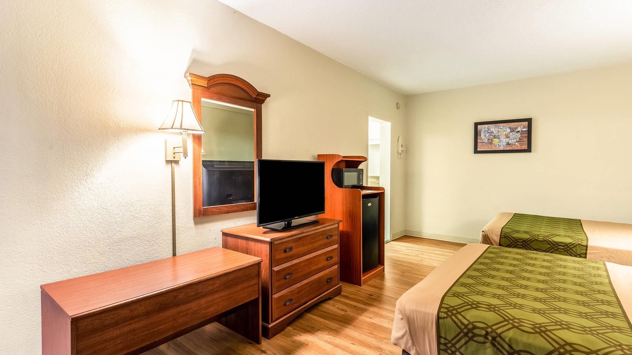 Photo of Bedroom in Lake City