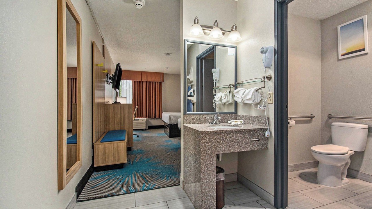 Photo of Bathroom in Mount Pleasant