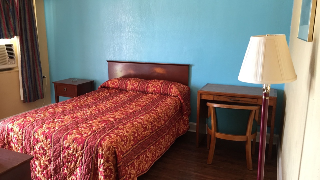 Photo of Bedroom in Tuscaloosa