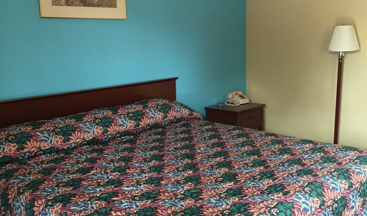 Photo of Bedroom in Tuscaloosa